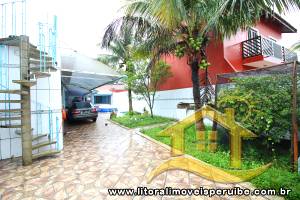 Casa - Térrea com 3 quartos (sendo 2 suite(s)) a 1000,00 metros praia.