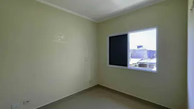 Casa - Sobrado com 4 quartos (sendo 4 suite(s)) a 1000,00 metros praia.