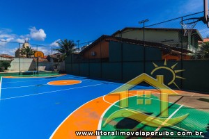 Casa - Térrea com 3 dormitórios (sendo 3 suite(s)) a 200,00 metros praia.
