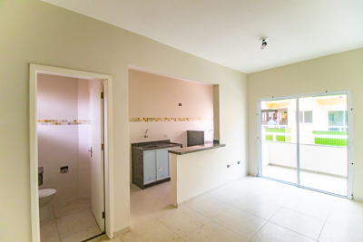 Apartamento - Sobreloja com 1 quartos (sendo 1 suite(s)) a 80,00 metros praia.