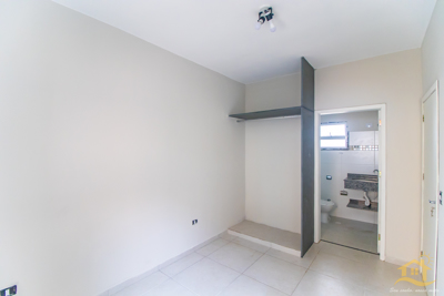 Apartamento - Sobreloja com 1 quartos (sendo 1 suite(s)) a 80,00 metros praia.