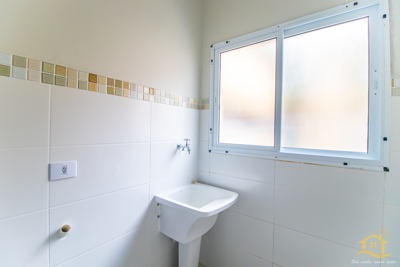 Apartamento - Sobreloja com 1 quartos (sendo 1 suite(s)) a 80,00 metros praia.