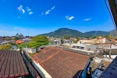 Hotel - Pousada com  dormitórios  a 1000,00 metros praia.