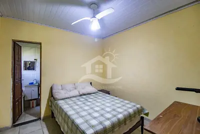 Terreno - Murado com 2 quartos (sendo 2 suite(s)) a 0,00 metros praia.