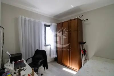 Casa - Térrea com 3 quartos (sendo 1 suite(s)) a 200,00 metros praia.