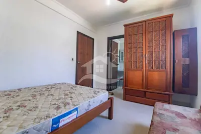 Apartamento - Amplo com 2 dormitórios (sendo 1 suite(s)) a 600,00 metros praia.