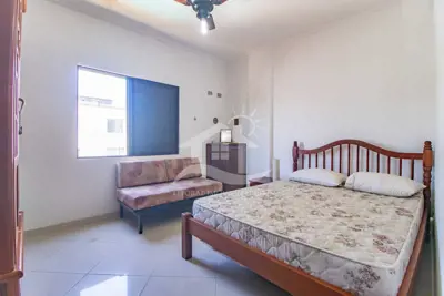 Apartamento - Amplo com 2 dormitórios (sendo 1 suite(s)) a 600,00 metros praia.
