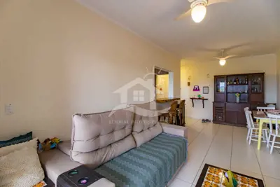 Apartamento - Amplo com 2 dormitórios (sendo 1 suite(s)) a 900,00 metros praia.
