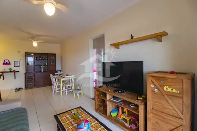 Apartamento - Amplo com 2 dormitórios (sendo 1 suite(s)) a 900,00 metros praia.
