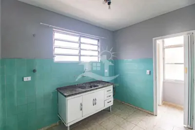 Apartamento - Amplo com 2 dormitórios (sendo 0 suite(s)) a 200,00 metros praia.