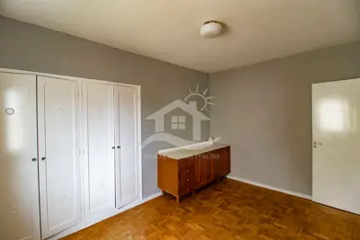 Apartamento - Amplo com 2 dormitórios (sendo 0 suite(s)) a 200,00 metros praia.