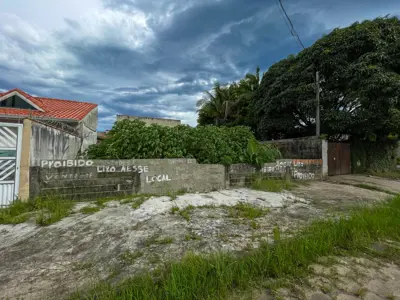 Terreno - Murado com  dormitórios  a 1500,00 metros praia.