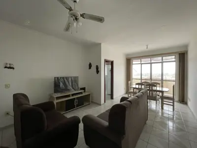 Apartamento - Amplo com 2 dormitórios (sendo 1 suite(s)) a 700,00 metros praia.