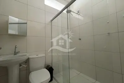Casa - Térrea com piscina com 2 dormitórios (sendo 1 suite(s)) a 800,00 metros praia.